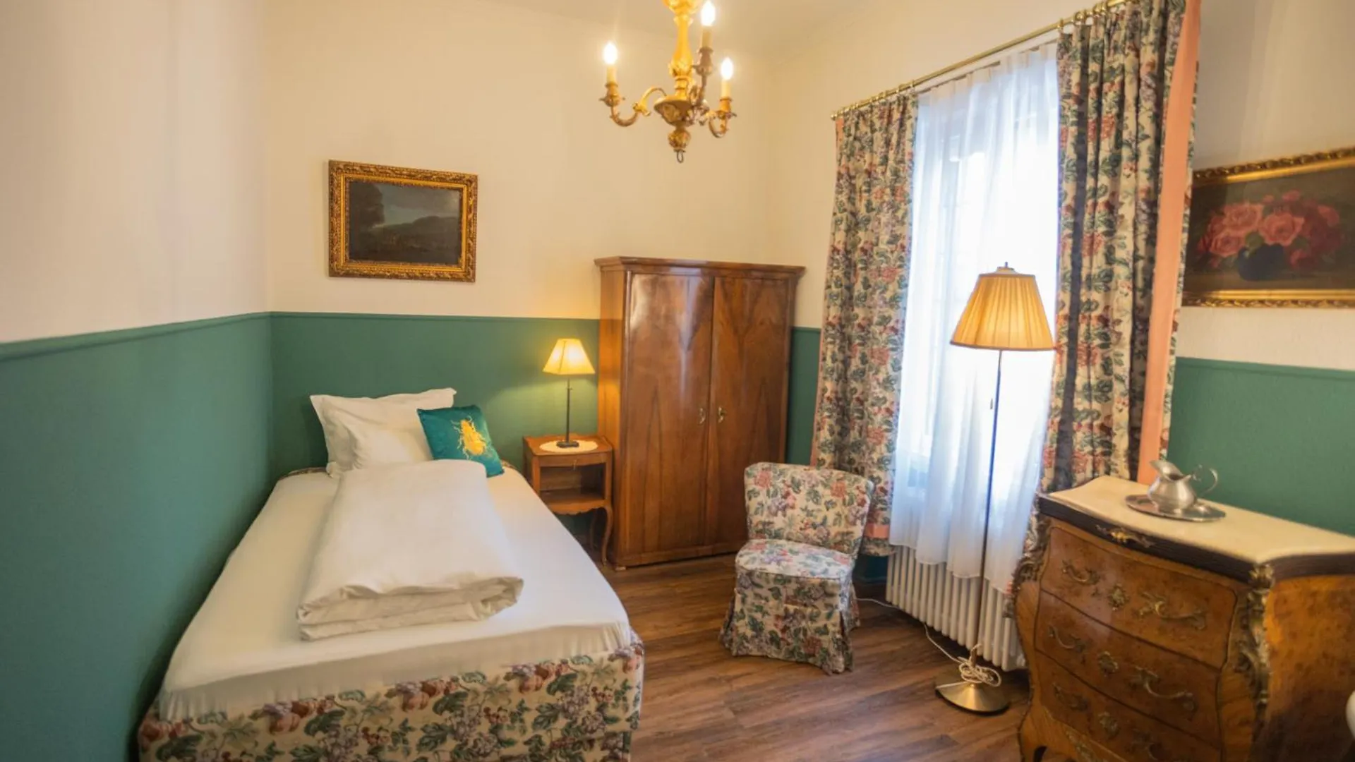 Otel Gaestehaus Englischer Garten Münih