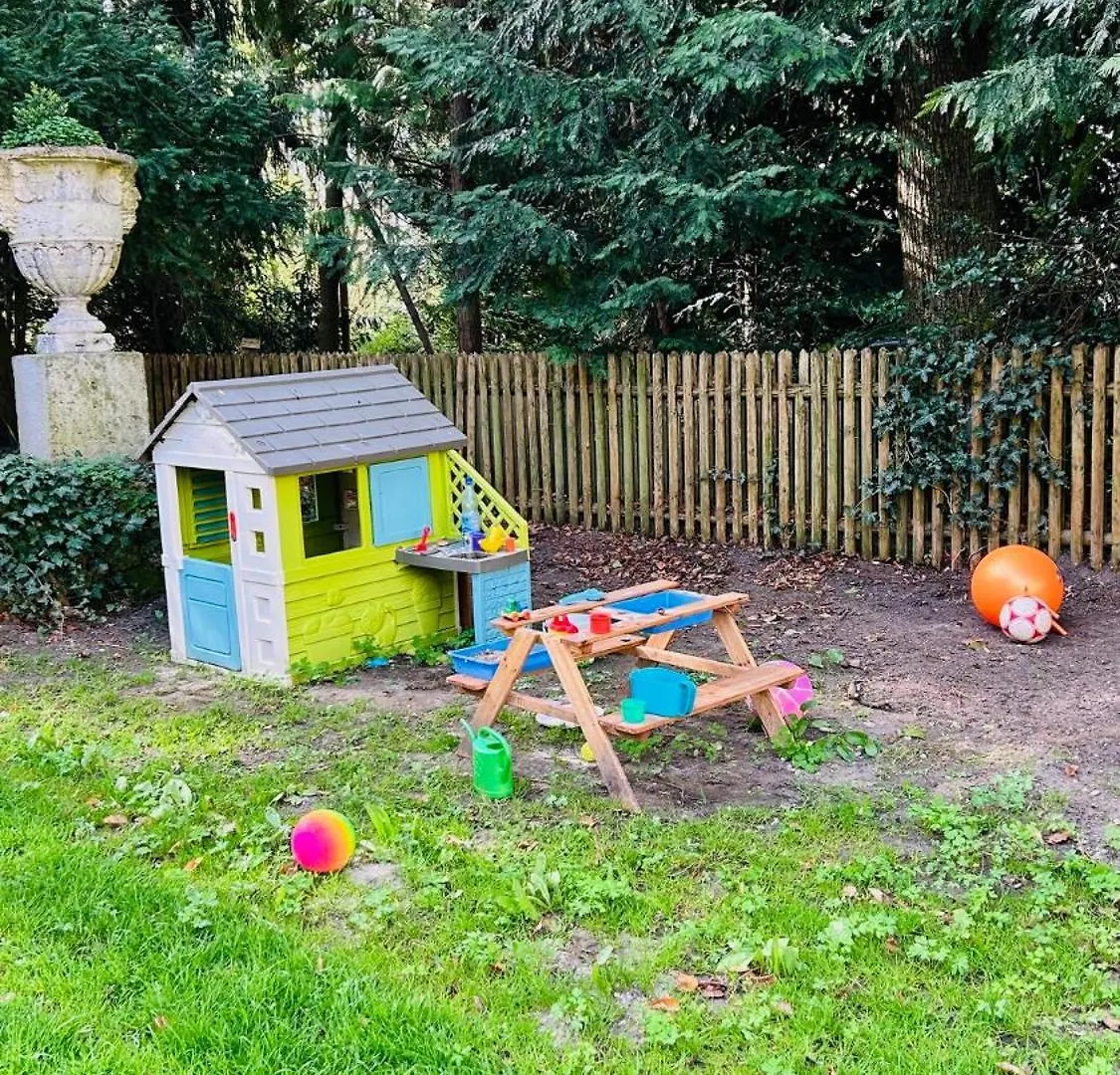 Otel Gaestehaus Englischer Garten Münih